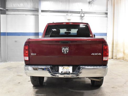 Used 2021 RAM 1500 Classic SLT AWD/4WD image 19