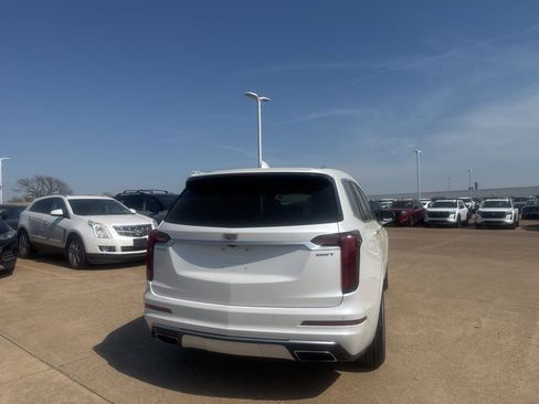 Used 2021 Cadillac XT6 Luxury image 18