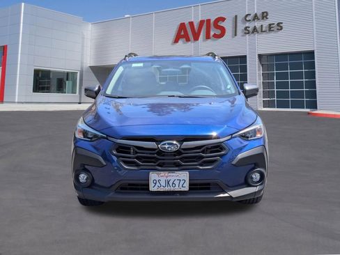 Used 2025 Subaru Crosstrek 2.0i Premium AWD/4WD image 2