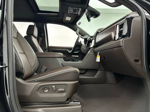 New 2026 GMC Sierra 1500 Denali w/ Denali Reserve Package image 38