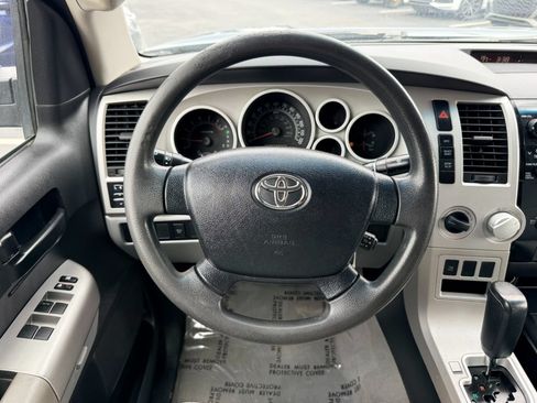 Used 2008 Toyota Tundra SR5 w/ TRD Off-Road Pkg AWD/4WD image 10