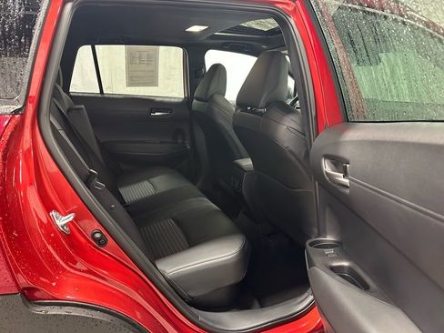 Used 2025 Toyota Corolla Cross AWD Hybrid w/ Convenience Package image 51