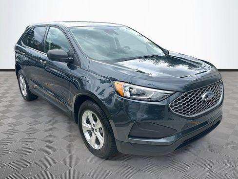 Used 2023 Ford Edge SE AWD/4WD image 4