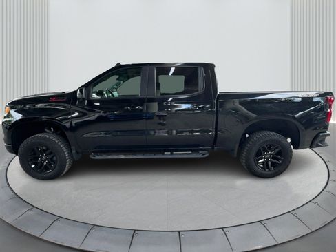 Used 2024 Chevrolet Silverado 1500 LT Trail Boss w/ LT Trail Boss Premium Package image 9