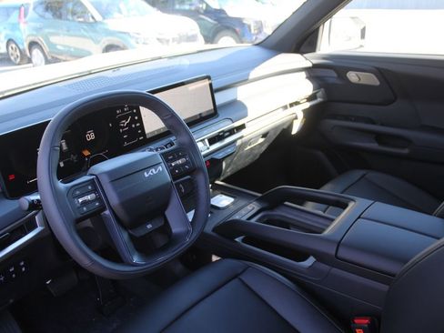 New 2027 Kia Telluride S image 24