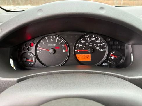 Used 2020 Nissan Frontier S image 24