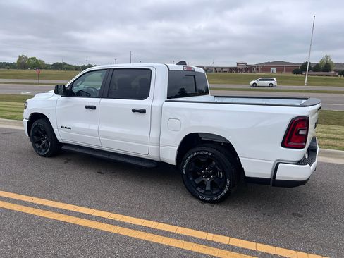 New 2026 RAM 1500 Express image 11