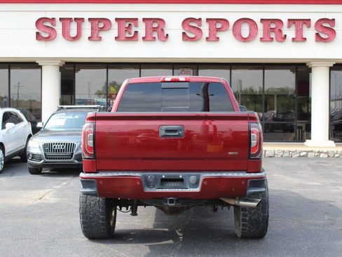 Used 2017 GMC Sierra 1500 SLT w/ All Terrain Package image 7