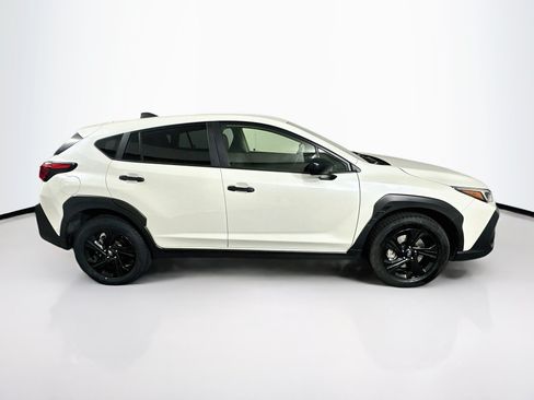 Used 2024 Subaru Crosstrek 2.0i AWD/4WD image 10