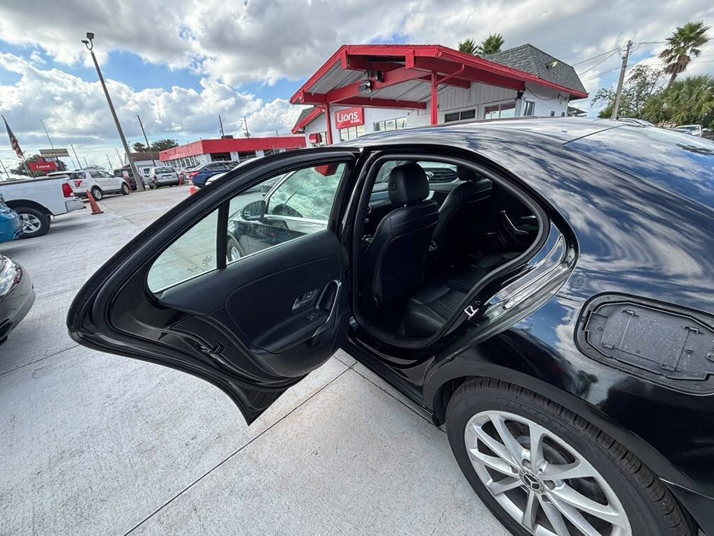 Used 2020 Mercedes-Benz A 220 image 4