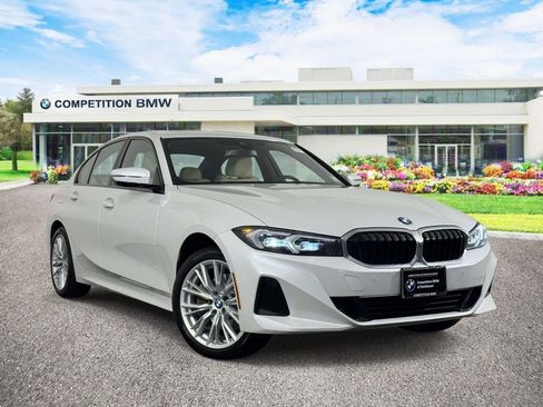 Used 2023 BMW 330i xDrive Sedan w/ Premium Package AWD/4WD image 1
