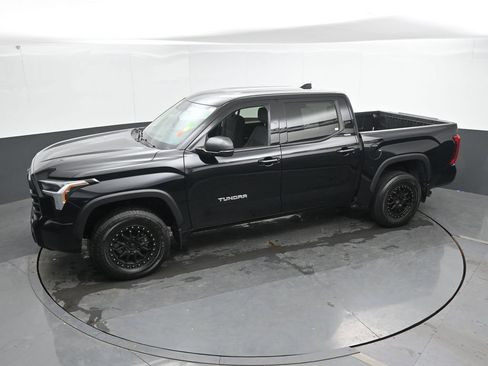Used 2024 Toyota Tundra SR5 AWD/4WD image 31