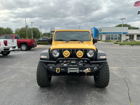 Used 2021 Jeep Wrangler Unlimited Sport AWD/4WD image 2