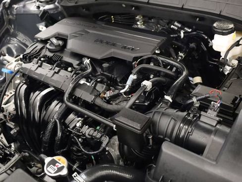 Used 2025 Hyundai Kona SEL image 7