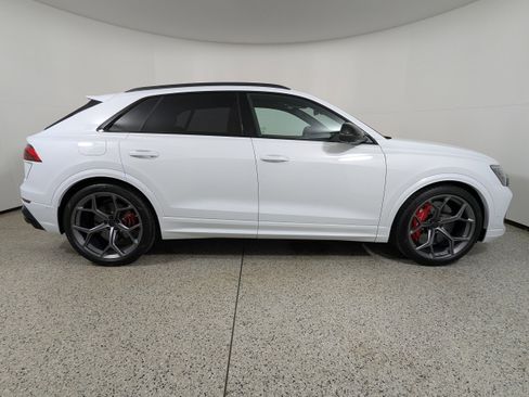 New 2026 Audi RS Q8 performance image 8