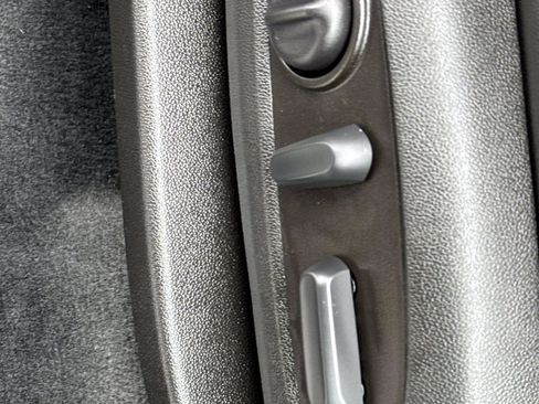 Certified 2023 Chevrolet Traverse LT image 8