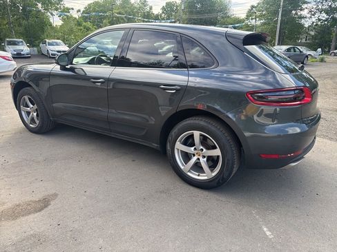 Used 2017 Porsche Macan AWD/4WD image 18