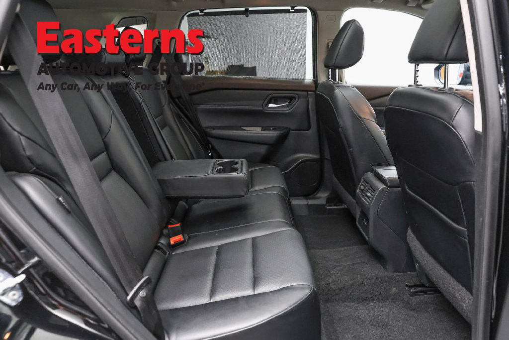 Used 2023 Nissan Rogue SV w/ SV Premium B Package AWD/4WD image 26