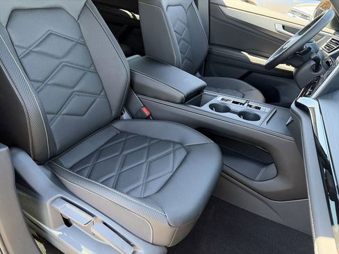 New 2026 Volkswagen Atlas Cross Sport SE image 7