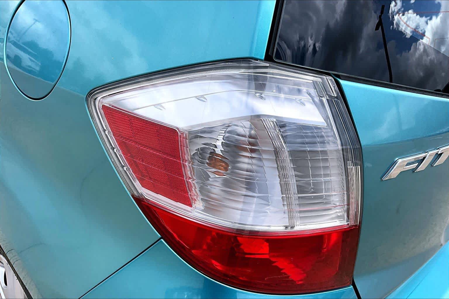 Used 2013 Honda Fit image 24