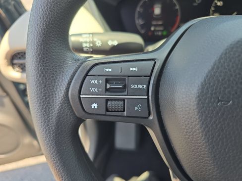 Certified 2025 Honda HR-V LX image 20