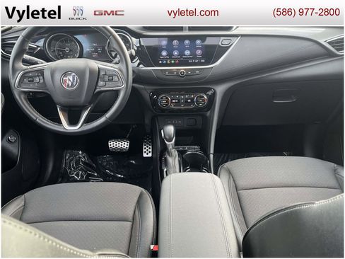 Used 2023 Buick Encore GX Select w/ Sport Touring Package image 13