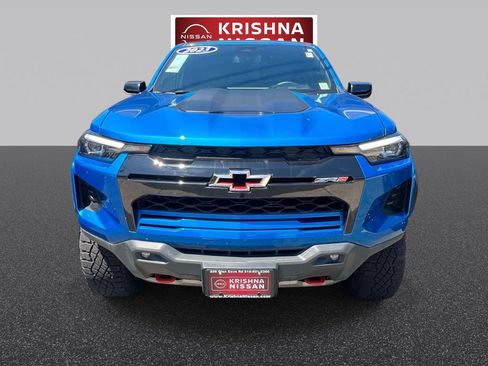 Used 2023 Chevrolet Colorado ZR2 w/ ZR2 Convenience Package III AWD/4WD image 4