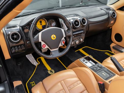 Used 2005 Ferrari F430 Spider image 11