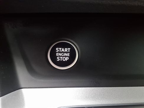 Used 2022 Audi Q3 2.0T Premium w/ Convenience Package image 23