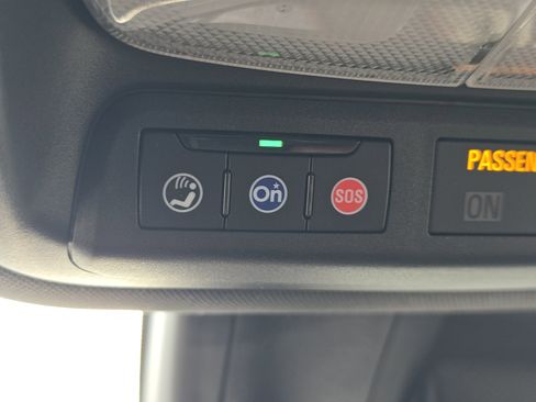 Used 2024 Chevrolet TrailBlazer RS image 28