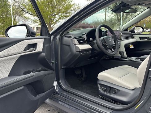 New 2026 Toyota Camry XLE AWD/4WD image 2