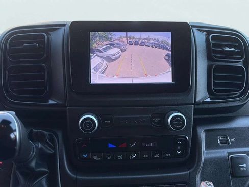 Used 2023 RAM ProMaster 2500 FWD image 11