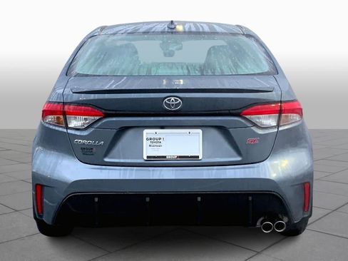 Used 2026 Toyota Corolla SE w/ SE Package image 8
