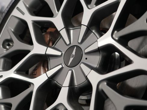 Used 2024 Genesis G90 3.5T image 76