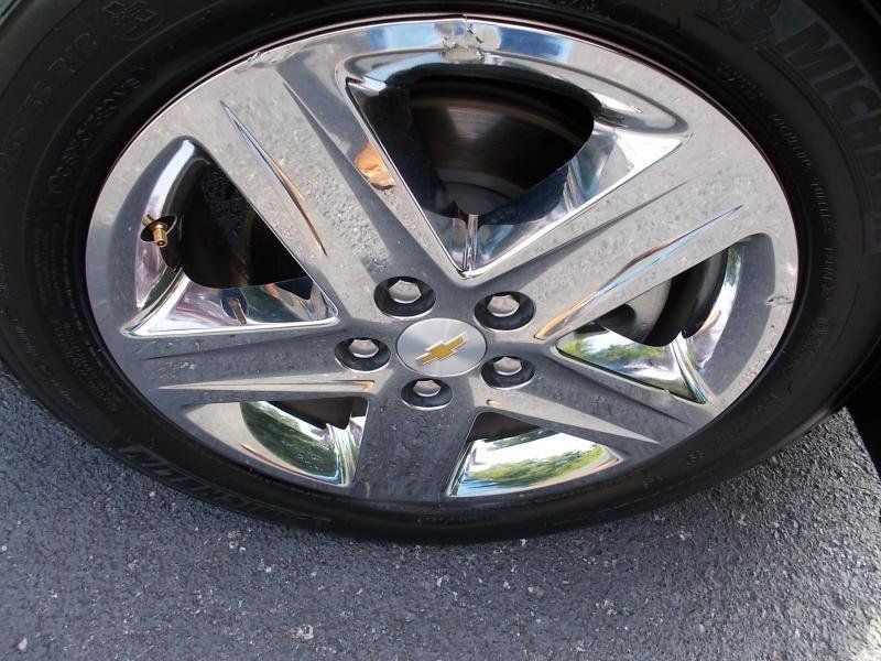 Used 2014 Chevrolet Equinox LTZ FWD image 17