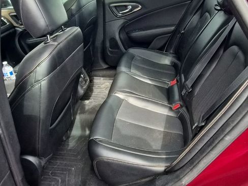 Used 2015 Chrysler 200 C w/ Navigation & Sound Group I image 8