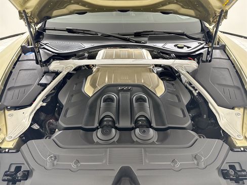 Certified 2024 Bentley Continental GT image 29