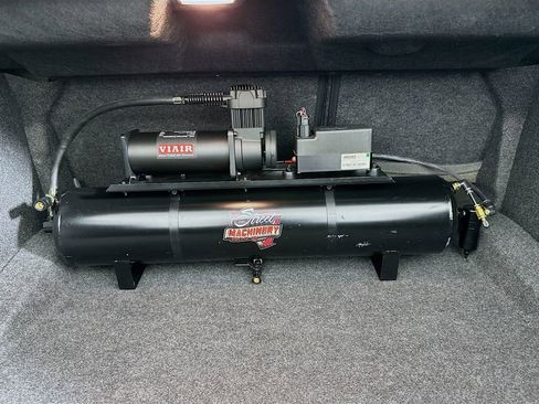 Used 2016 Dodge Challenger R/T Plus RWD image 43