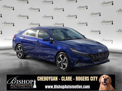 Used 2023 Hyundai Elantra Limited w/ Cargo Package