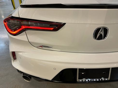 Certified 2025 Acura TLX A-Spec Package image 15