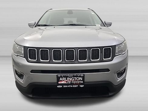 Used 2020 Jeep Compass Limited FWD image 9