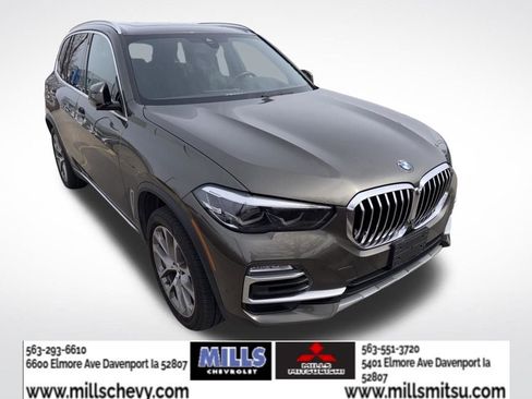 Used 2021 BMW X5 xDrive40i w/ Premium Package image 2