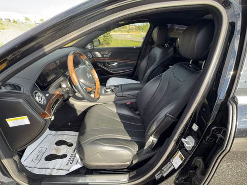 Used 2014 Mercedes-Benz S 550 Sedan w/ Sport Package Plus One image 10