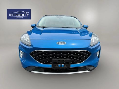 Used 2020 Ford Escape Titanium AWD/4WD image 8