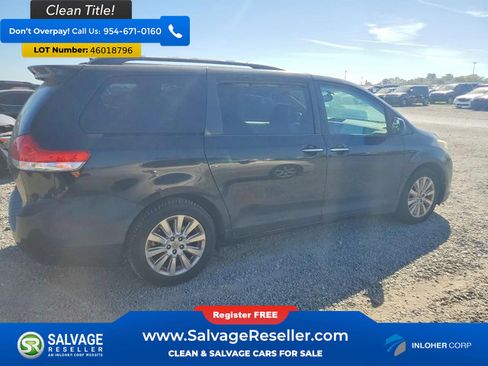 Used 2011 Toyota Sienna XLE w/ Premium Pkg image 4