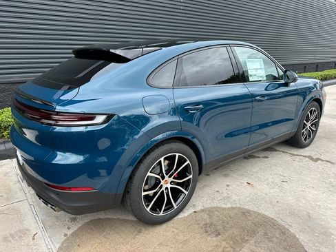 Used 2026 Porsche Cayenne S AWD/4WD image 9
