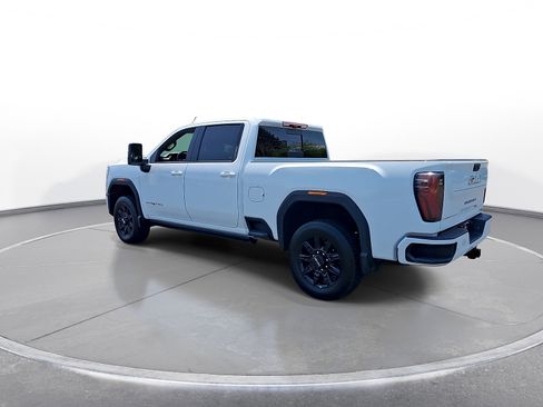 Used 2025 GMC Sierra 2500 AT4 w/ AT4 Premium Plus Package AWD/4WD image 6