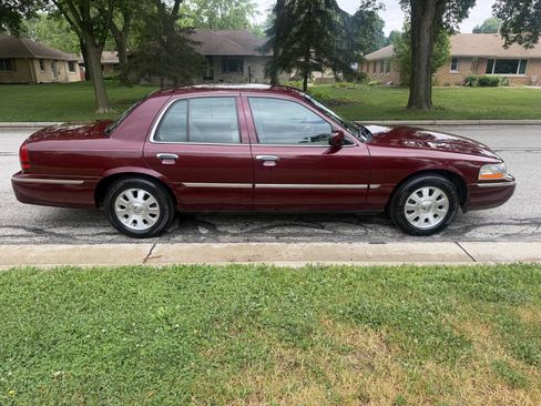 Used 2004 Mercury Grand Marquis LS RWD image 6