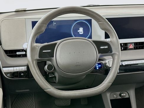 Used 2024 Hyundai Ioniq 5 SEL RWD image 18