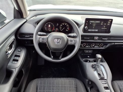New 2026 Honda HR-V LX image 15